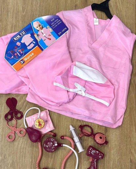 ملابس ممرضه