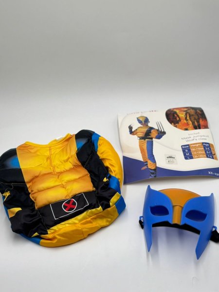 ملابس وولفرين